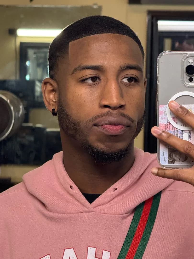 Men’s haircut by Jay