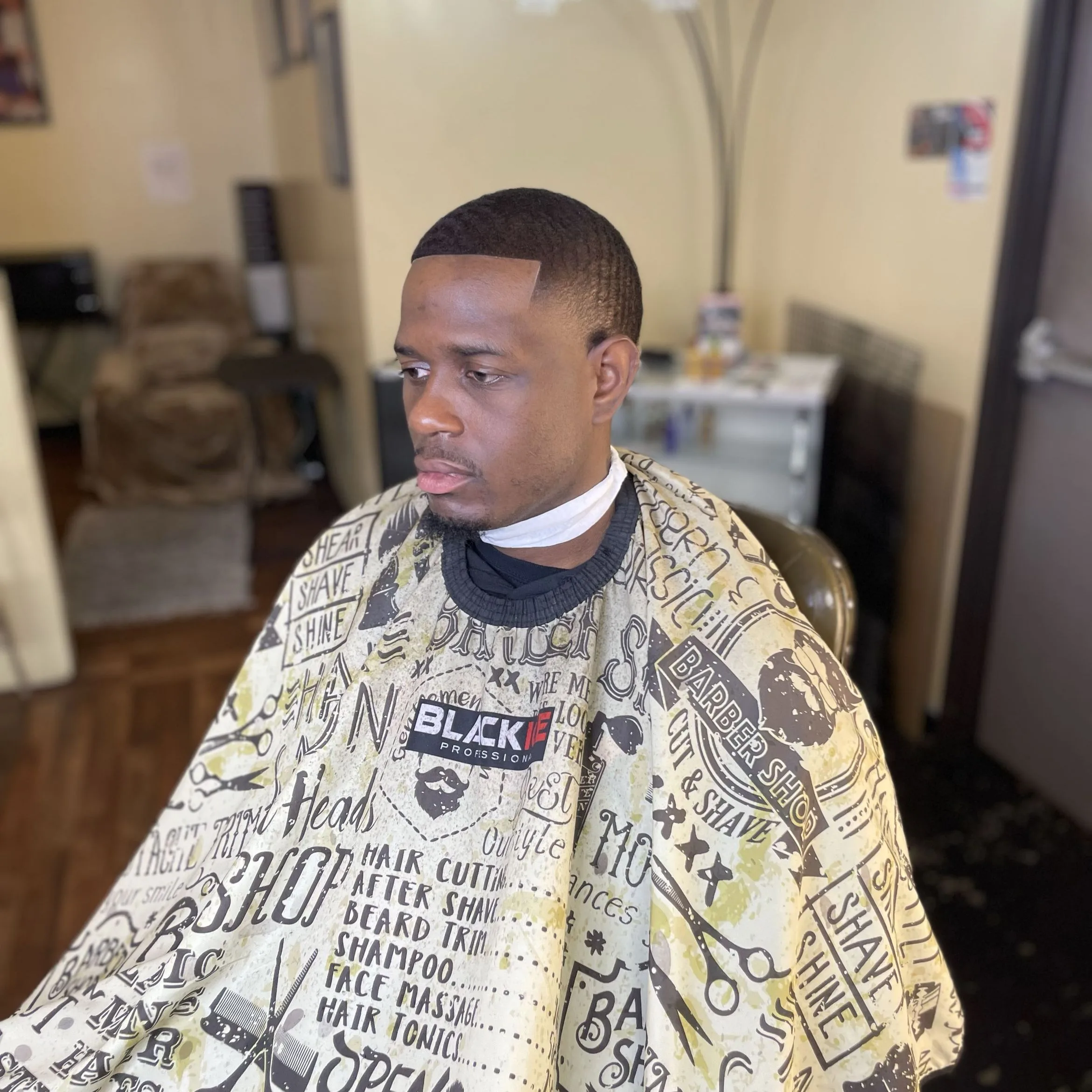 Men’s Haircut NO Beard edge by Joe